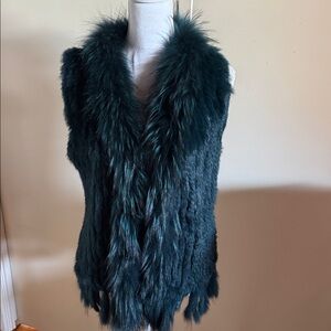 Elegant Faux Fur Vest in Dark Teal